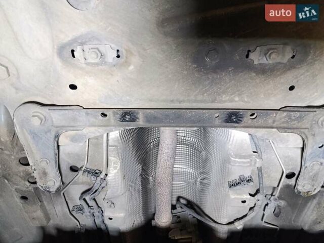 Серый Рено Меган, объемом двигателя 1.5 л и пробегом 160 тыс. км за 10500 $, фото 65 на Automoto.ua