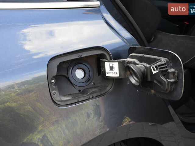 Серый Рено Меган, объемом двигателя 1.46 л и пробегом 393 тыс. км за 10999 $, фото 18 на Automoto.ua