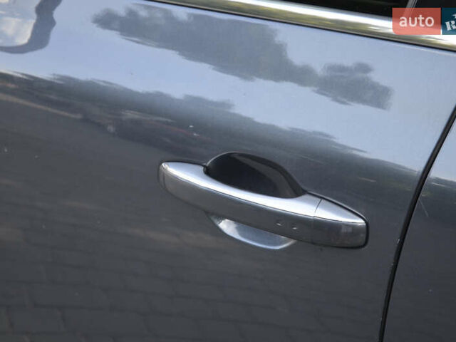 Серый Рено Меган, объемом двигателя 1.46 л и пробегом 393 тыс. км за 10999 $, фото 29 на Automoto.ua