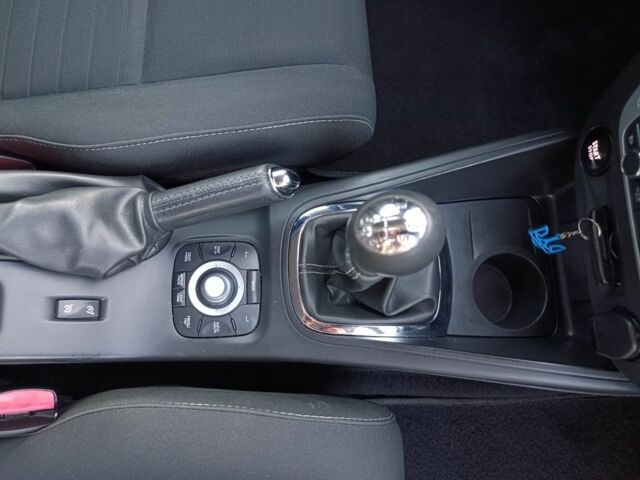 Серый Рено Меган, объемом двигателя 1.5 л и пробегом 160 тыс. км за 10300 $, фото 12 на Automoto.ua