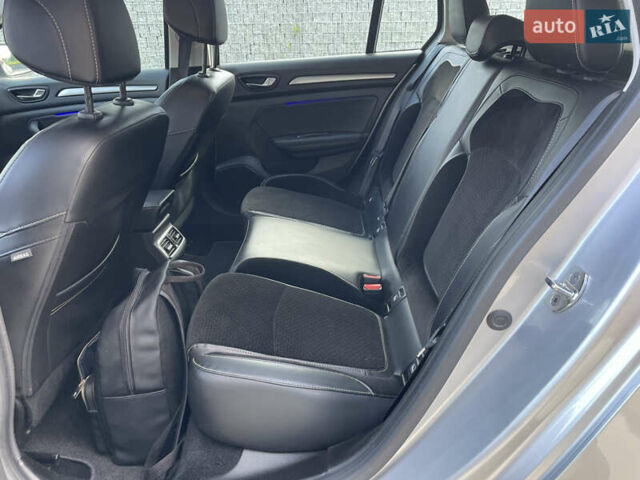 Сірий Рено Меган, об'ємом двигуна 1.46 л та пробігом 173 тис. км за 14700 $, фото 19 на Automoto.ua