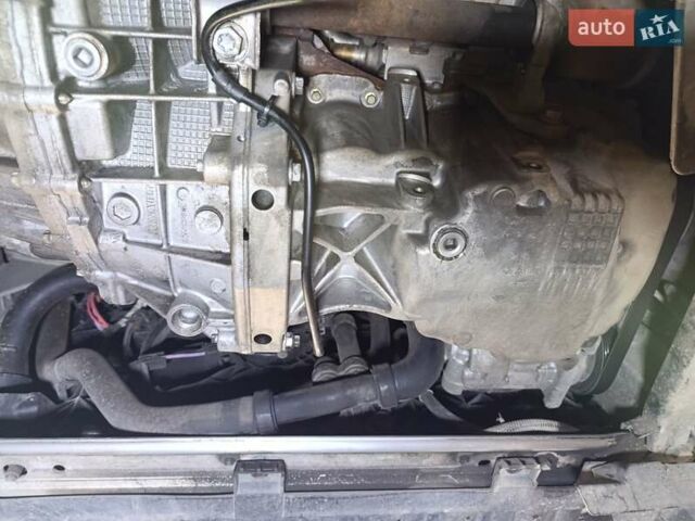 Серый Рено Меган, объемом двигателя 1.5 л и пробегом 160 тыс. км за 10500 $, фото 77 на Automoto.ua