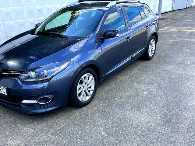 Серый Рено Меган, объемом двигателя 1.5 л и пробегом 187 тыс. км за 8250 $, фото 4 на Automoto.ua