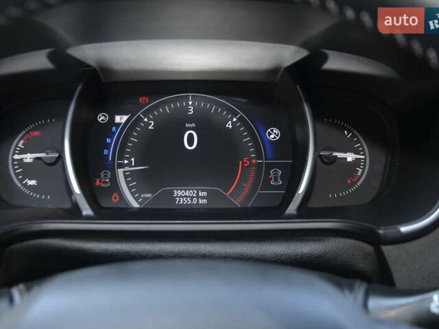 Серый Рено Меган, объемом двигателя 1.46 л и пробегом 393 тыс. км за 10999 $, фото 44 на Automoto.ua