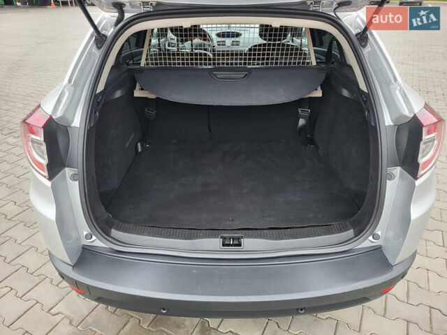 Серый Рено Меган, объемом двигателя 1.5 л и пробегом 198 тыс. км за 10600 $, фото 46 на Automoto.ua