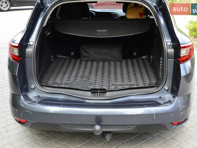 Серый Рено Меган, объемом двигателя 1.46 л и пробегом 393 тыс. км за 10999 $, фото 17 на Automoto.ua