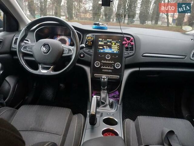 Серый Рено Меган, объемом двигателя 1.46 л и пробегом 172 тыс. км за 12700 $, фото 6 на Automoto.ua