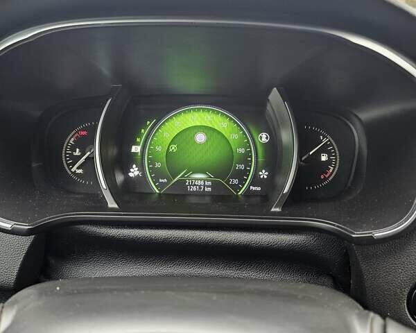 Серый Рено Меган, объемом двигателя 1.46 л и пробегом 217 тыс. км за 13350 $, фото 20 на Automoto.ua