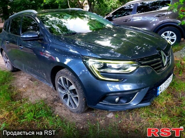 Серый Рено Меган, объемом двигателя 1.5 л и пробегом 232 тыс. км за 13500 $, фото 3 на Automoto.ua