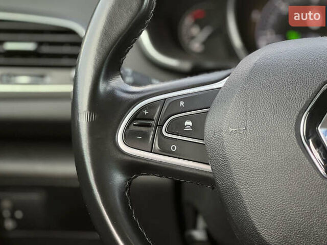 Сірий Рено Меган, об'ємом двигуна 1.6 л та пробігом 87 тис. км за 14200 $, фото 8 на Automoto.ua