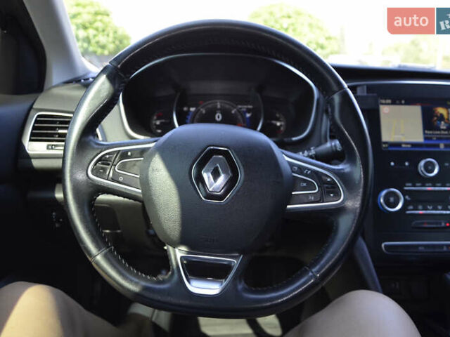 Серый Рено Меган, объемом двигателя 1.46 л и пробегом 393 тыс. км за 10999 $, фото 48 на Automoto.ua