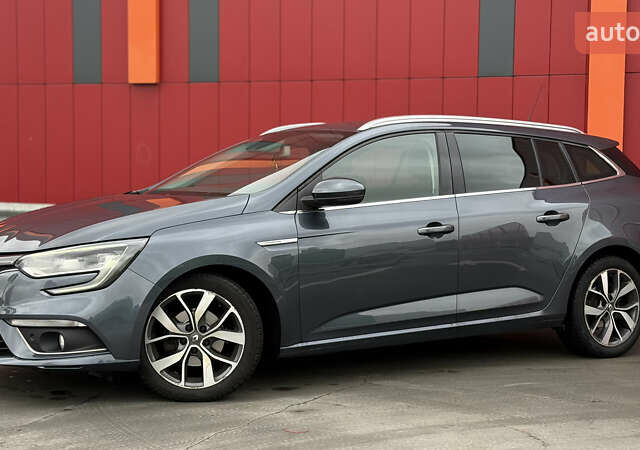 Серый Рено Меган, объемом двигателя 1.46 л и пробегом 210 тыс. км за 13500 $, фото 4 на Automoto.ua