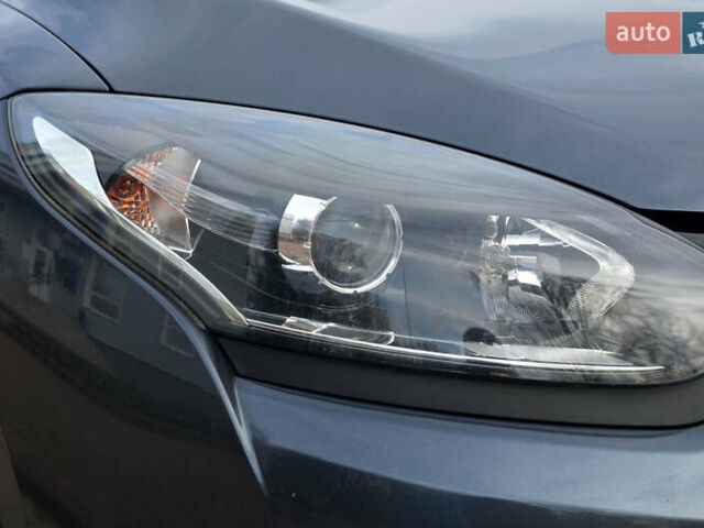 Сірий Рено Меган, об'ємом двигуна 1.5 л та пробігом 186 тис. км за 10450 $, фото 7 на Automoto.ua