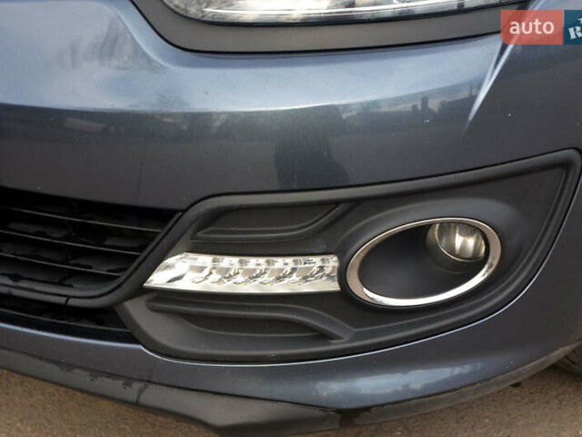 Сірий Рено Меган, об'ємом двигуна 1.5 л та пробігом 186 тис. км за 10450 $, фото 4 на Automoto.ua