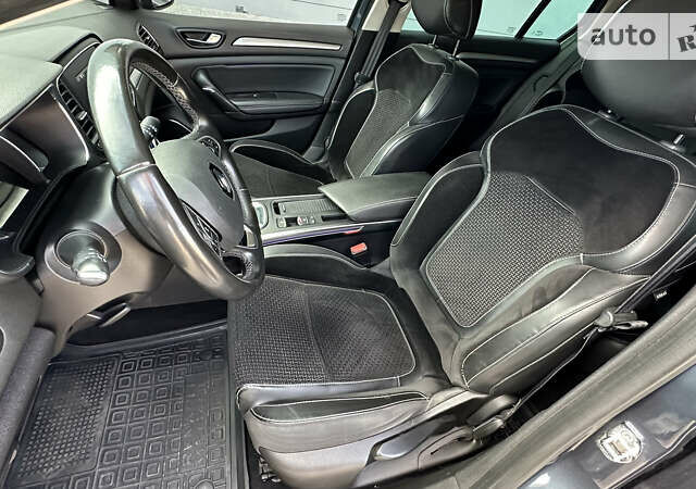 Серый Рено Меган, объемом двигателя 1.46 л и пробегом 184 тыс. км за 14900 $, фото 21 на Automoto.ua