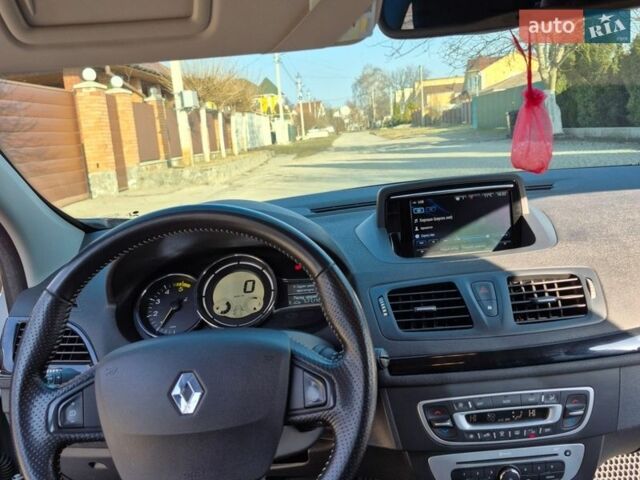 Сірий Рено Меган, об'ємом двигуна 1.6 л та пробігом 241 тис. км за 8600 $, фото 14 на Automoto.ua