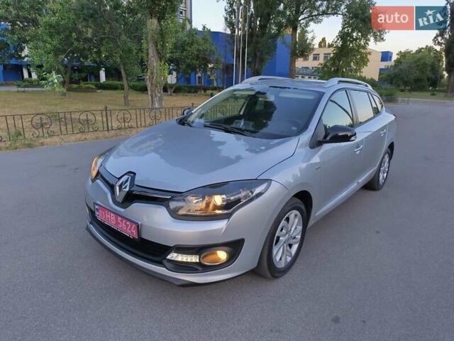 Серый Рено Меган, объемом двигателя 1.5 л и пробегом 160 тыс. км за 10500 $, фото 1 на Automoto.ua
