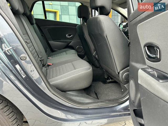Сірий Рено Меган, об'ємом двигуна 1.5 л та пробігом 186 тис. км за 10750 $, фото 14 на Automoto.ua