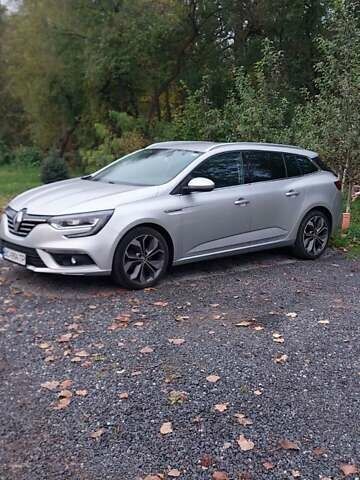 Серый Рено Меган, объемом двигателя 1.6 л и пробегом 87 тыс. км за 13900 $, фото 1 на Automoto.ua