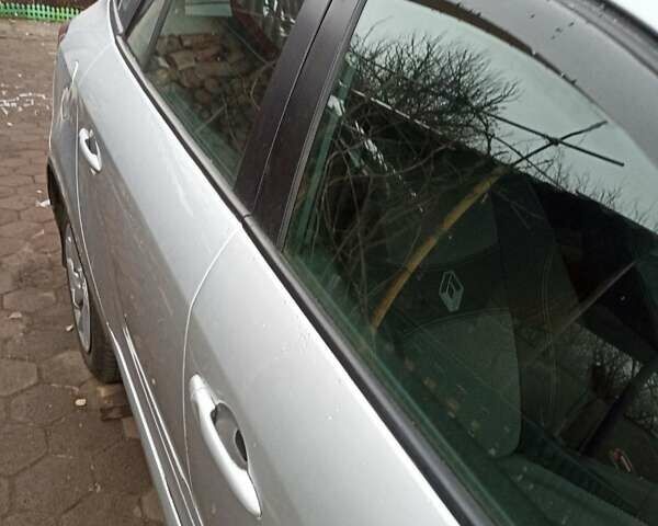 Серый Рено Меган, объемом двигателя 1.5 л и пробегом 130 тыс. км за 9500 $, фото 11 на Automoto.ua