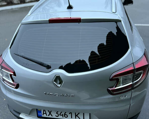 Серый Рено Меган, объемом двигателя 1.5 л и пробегом 162 тыс. км за 10500 $, фото 9 на Automoto.ua
