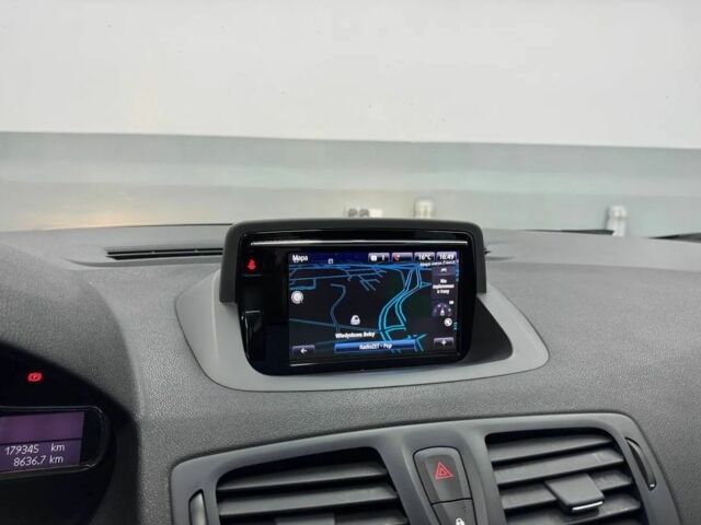 Сірий Рено Меган, об'ємом двигуна 1.5 л та пробігом 179 тис. км за 2400 $, фото 1 на Automoto.ua