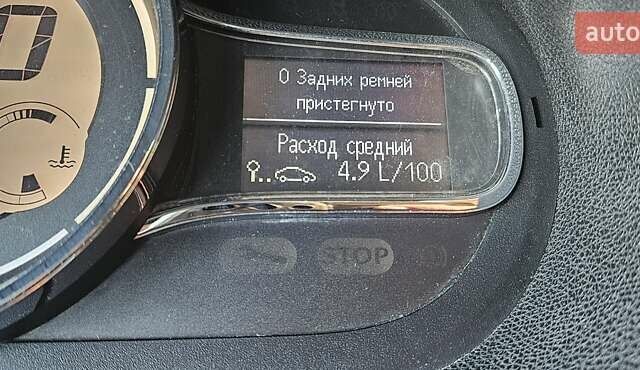 Сірий Рено Меган, об'ємом двигуна 1.5 л та пробігом 279 тис. км за 9400 $, фото 53 на Automoto.ua