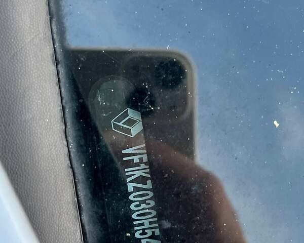 Серый Рено Меган, объемом двигателя 1.6 л и пробегом 185 тыс. км за 10500 $, фото 6 на Automoto.ua