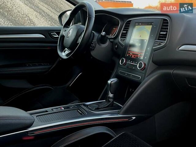 Рено Меган 2016 в Бердичеве на Automoto.ua Серый Рено Меган, объемом двигателя 1.46 л и пробегом 216 тыс. км за 13200 $, фото 39 на Automoto.ua