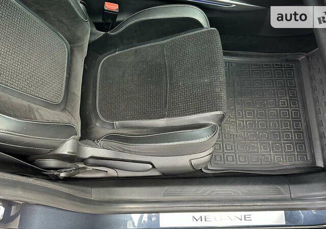 Серый Рено Меган, объемом двигателя 1.46 л и пробегом 184 тыс. км за 14900 $, фото 56 на Automoto.ua