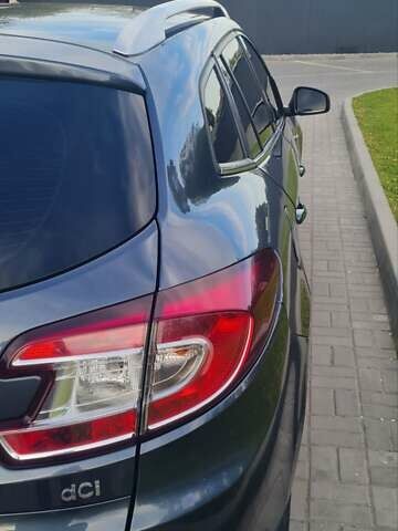 Серый Рено Меган, объемом двигателя 1.6 л и пробегом 185 тыс. км за 10500 $, фото 5 на Automoto.ua