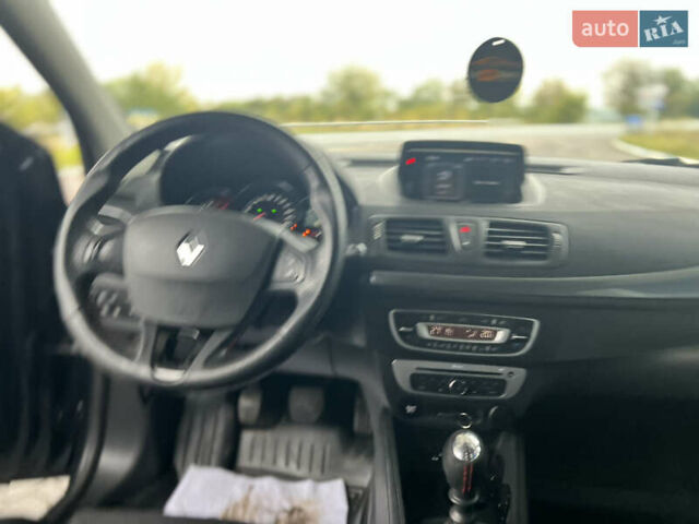 Сірий Рено Меган, об'ємом двигуна 1.5 л та пробігом 218 тис. км за 9700 $, фото 35 на Automoto.ua