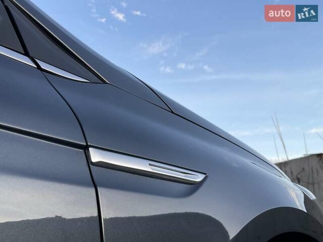 Рено Меган 2016 в Бердичеве на Automoto.ua Серый Рено Меган, объемом двигателя 1.46 л и пробегом 216 тыс. км за 13200 $, фото 11 на Automoto.ua