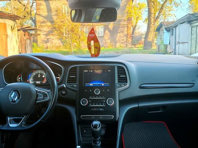Сірий Рено Меган, об'ємом двигуна 1.5 л та пробігом 221 тис. км за 12940 $, фото 8 на Automoto.ua