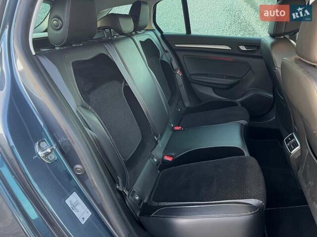Рено Меган 2016 в Бердичеве на Automoto.ua Серый Рено Меган, объемом двигателя 1.46 л и пробегом 216 тыс. км за 13200 $, фото 33 на Automoto.ua