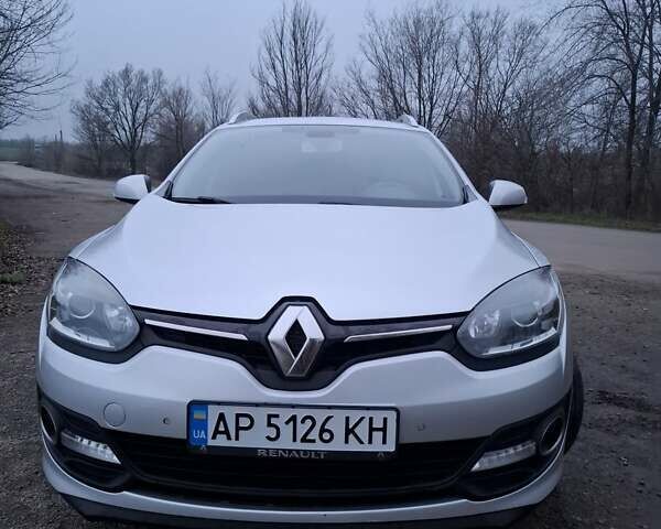 Серый Рено Меган, объемом двигателя 1.46 л и пробегом 270 тыс. км за 9800 $, фото 2 на Automoto.ua