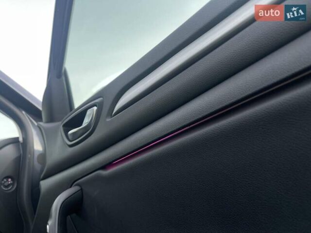 Сірий Рено Меган, об'ємом двигуна 1.46 л та пробігом 215 тис. км за 13200 $, фото 41 на Automoto.ua