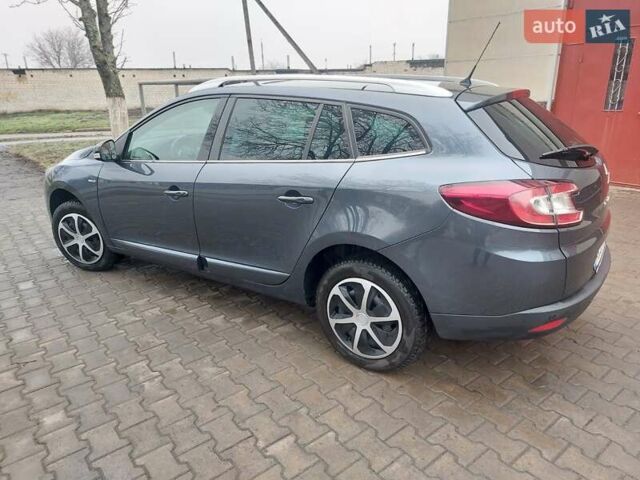 Серый Рено Меган, объемом двигателя 1.2 л и пробегом 76 тыс. км за 10300 $, фото 2 на Automoto.ua