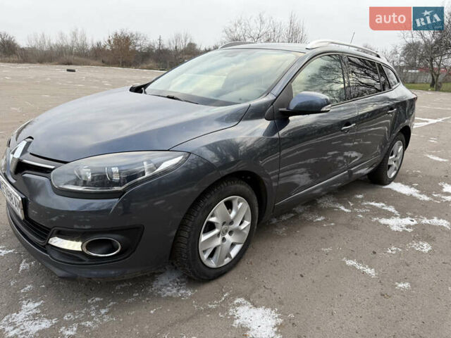 Сірий Рено Меган, об'ємом двигуна 1.46 л та пробігом 240 тис. км за 9999 $, фото 2 на Automoto.ua