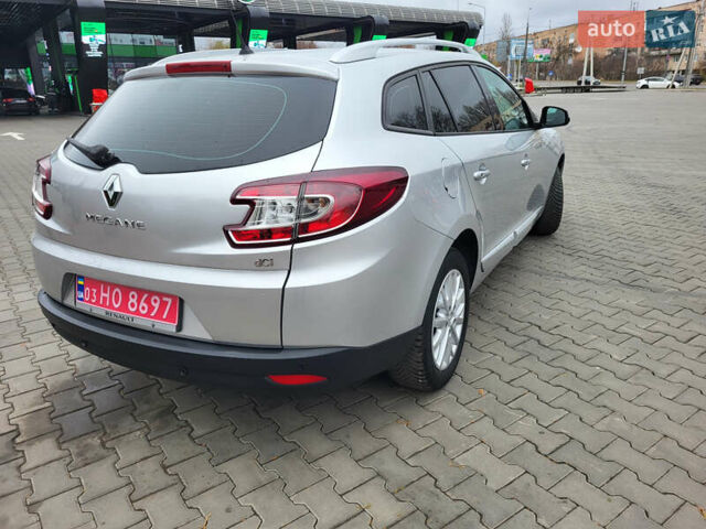 Серый Рено Меган, объемом двигателя 1.5 л и пробегом 198 тыс. км за 10600 $, фото 6 на Automoto.ua