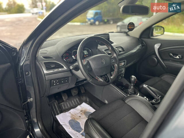 Сірий Рено Меган, об'ємом двигуна 1.5 л та пробігом 218 тис. км за 9700 $, фото 39 на Automoto.ua