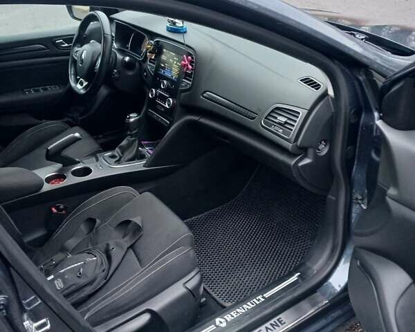 Серый Рено Меган, объемом двигателя 1.46 л и пробегом 172 тыс. км за 12700 $, фото 10 на Automoto.ua