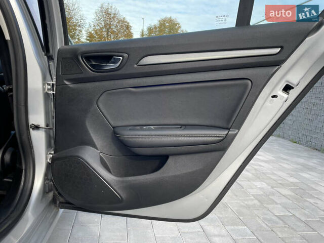 Сірий Рено Меган, об'ємом двигуна 1.46 л та пробігом 173 тис. км за 14700 $, фото 23 на Automoto.ua