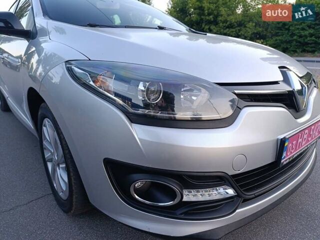 Серый Рено Меган, объемом двигателя 1.5 л и пробегом 160 тыс. км за 10500 $, фото 37 на Automoto.ua