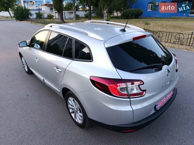 Серый Рено Меган, объемом двигателя 1.5 л и пробегом 160 тыс. км за 10500 $, фото 8 на Automoto.ua