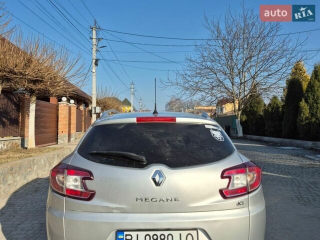 Сірий Рено Меган, об'ємом двигуна 1.6 л та пробігом 241 тис. км за 8600 $, фото 4 на Automoto.ua