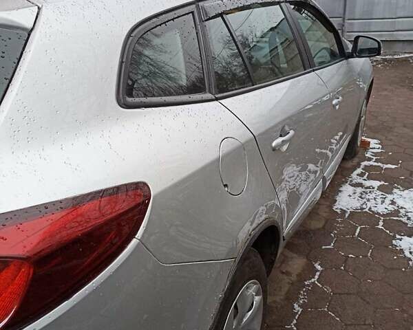 Серый Рено Меган, объемом двигателя 1.5 л и пробегом 130 тыс. км за 9500 $, фото 8 на Automoto.ua