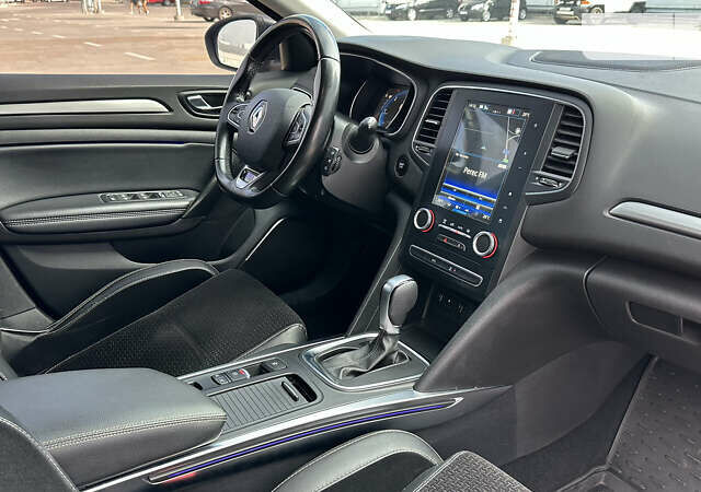 Серый Рено Меган, объемом двигателя 1.46 л и пробегом 184 тыс. км за 14900 $, фото 59 на Automoto.ua