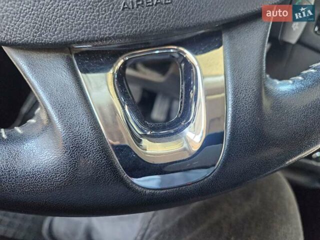 Серый Рено Меган, объемом двигателя 1.5 л и пробегом 160 тыс. км за 10500 $, фото 9 на Automoto.ua