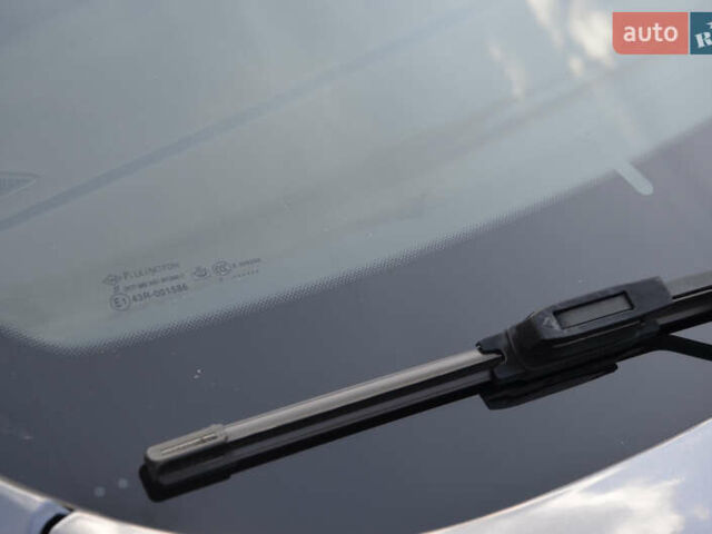 Серый Рено Меган, объемом двигателя 1.46 л и пробегом 393 тыс. км за 10999 $, фото 24 на Automoto.ua